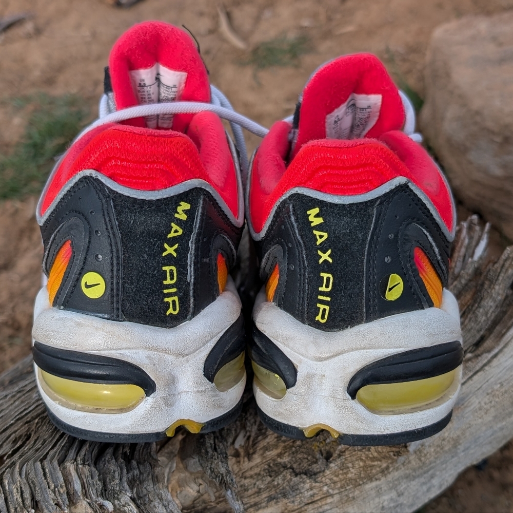 Nike Air Max Tailwind 4 Sunset 2019 size 8.5 Dynamic Vibrant - Picture 8 of 10
